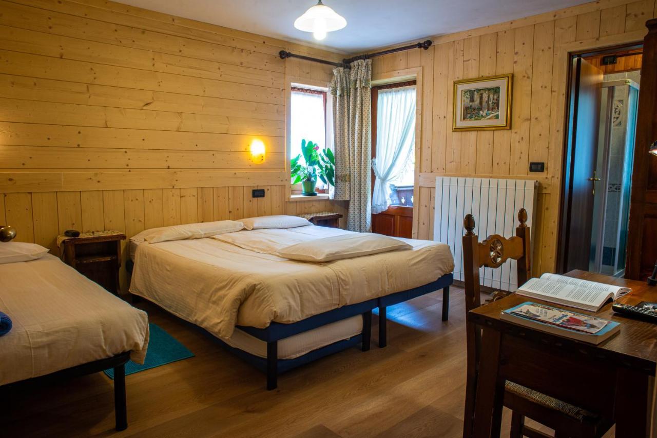 Santa San Hotel Champoluc Exterior photo